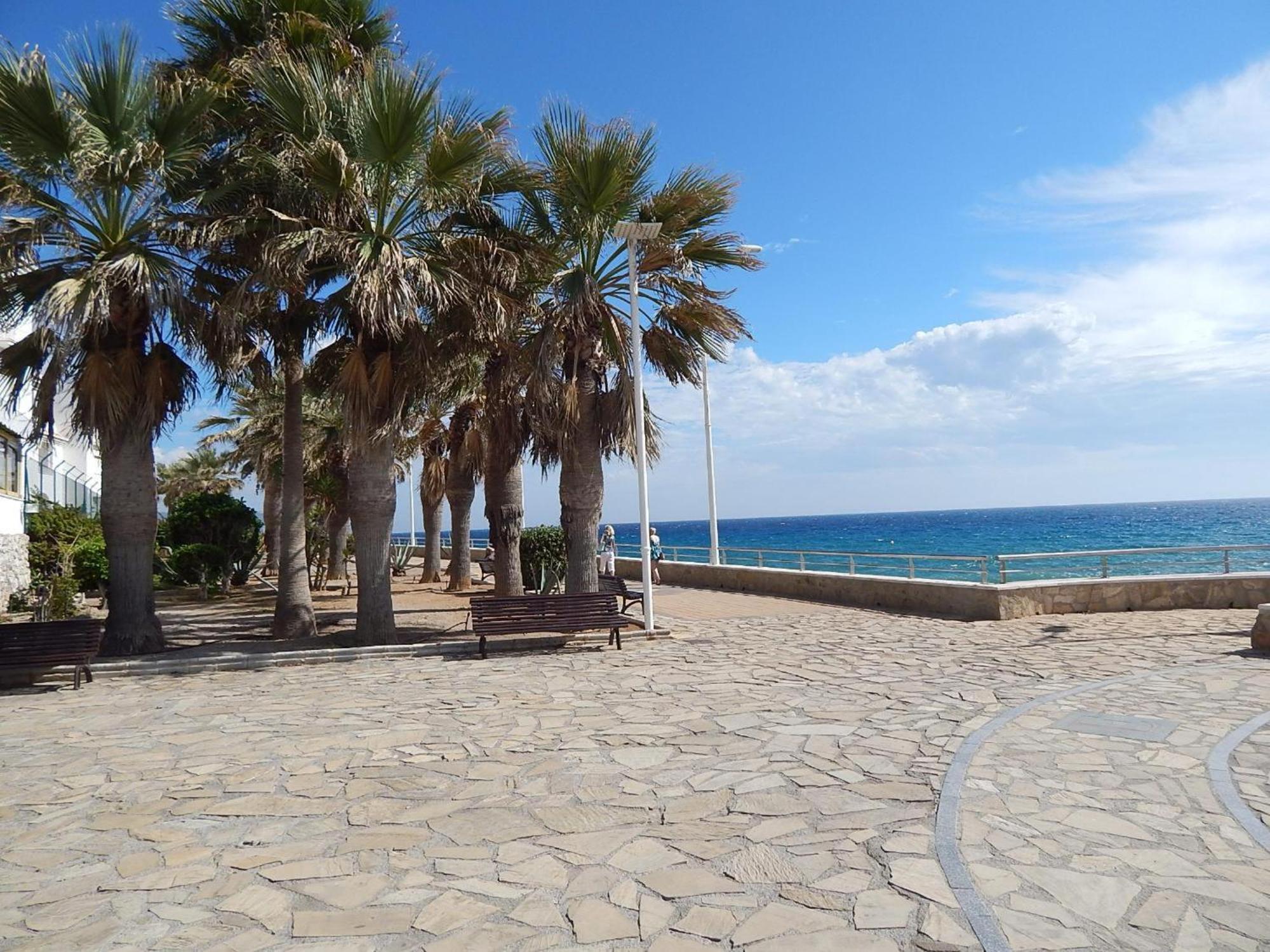 Albaida 2 5J Apartman Nerja Kültér fotó