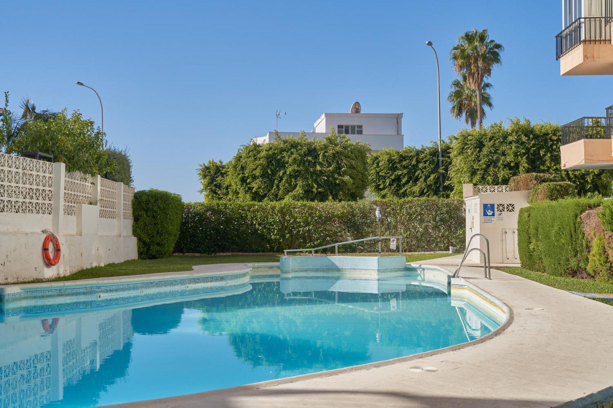 Albaida 2 5J Apartman Nerja Kültér fotó